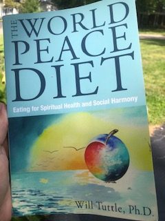 Read more about the article The World Peace Diet: Eating for Spiritual Health and Social Harmony